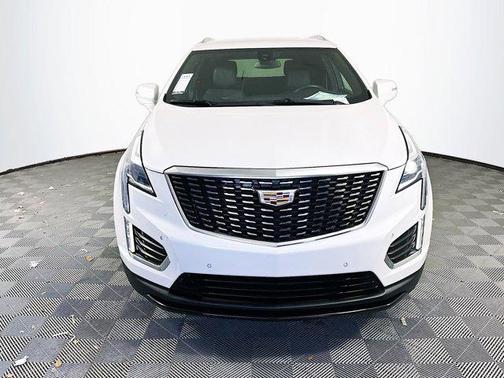 2022 Cadillac XT5 Luxury