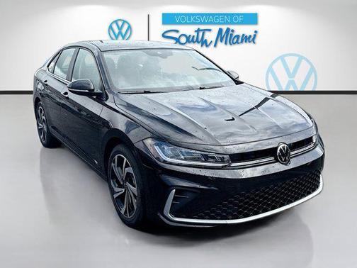 Deep Black Pearl 2026 Volkswagen Jetta 1.4T SEL