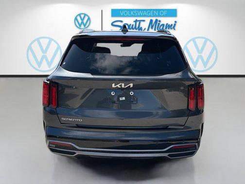 2023 Kia Sorento SX