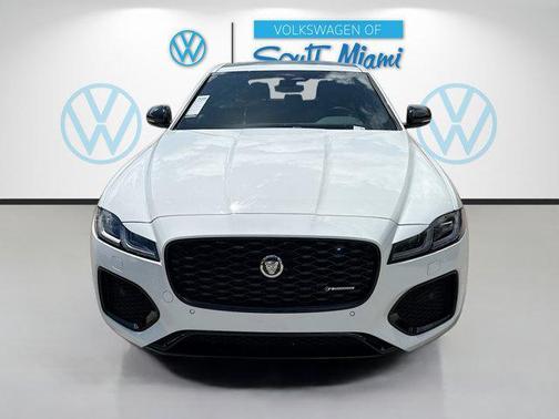 2024 Jaguar XF R-Dynamic SE P250 RWD Automatic