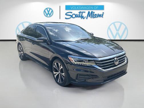 Deep Black Pearl 2020 Volkswagen Passat 2.0T SE