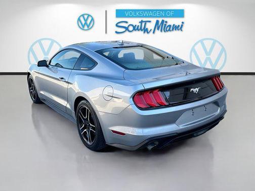 2022 Ford Mustang EcoBoost