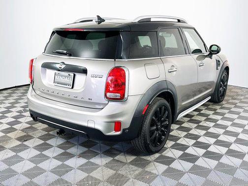 2018 MINI Countryman Cooper