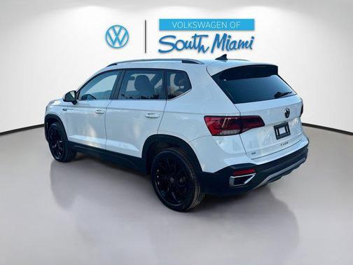 2023 Volkswagen Taos 1.5T SE