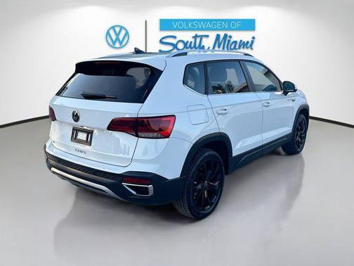 2023 Volkswagen Taos 1.5T SE