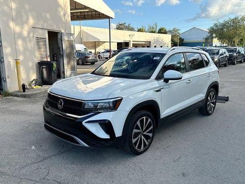 2022 Volkswagen Taos 1.5T SE