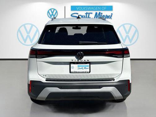 2026 Volkswagen Tiguan 2.0T SE