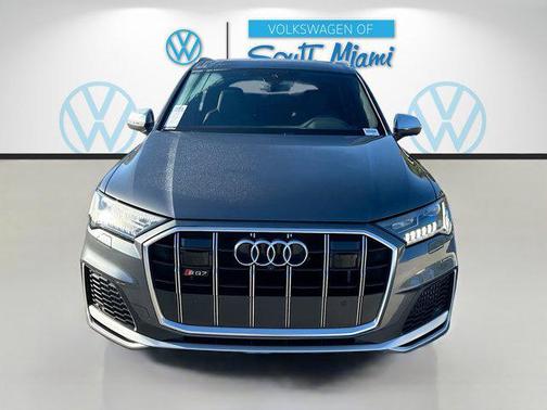 2022 Audi SQ7 4.0T Premium Plus