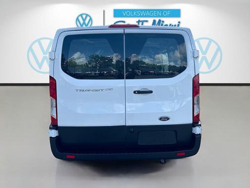 Oxford White 2024 Ford Transit-250 Base