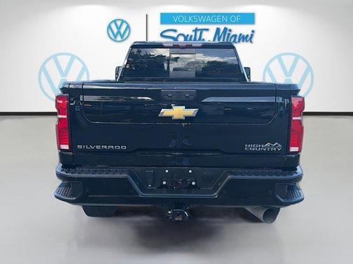 Black 2024 Chevrolet Silverado 2500 High Country