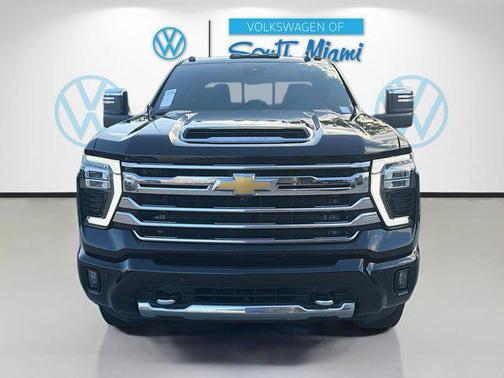 Black 2024 Chevrolet Silverado 2500 High Country