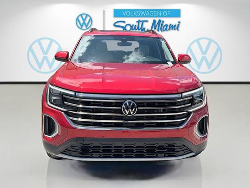 Pure White 2024 Volkswagen Atlas 2.0T SE w/Technology