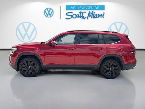 Pure White 2024 Volkswagen Atlas 2.0T SE w/Technology