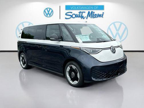 2025 Volkswagen ID. Buzz Pro S Plus with 4MOTION
