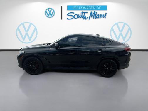 Black Sapphire Metallic 2023 BMW X6 xDrive40i
