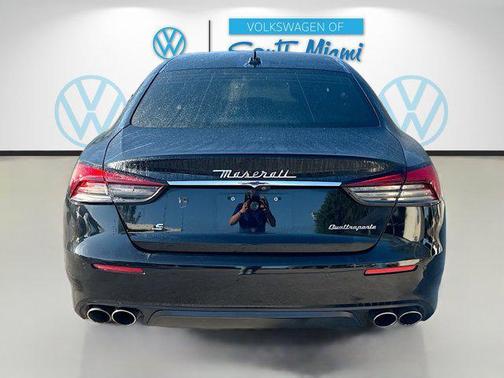 2021 Maserati Quattroporte S