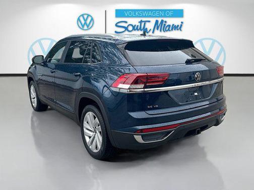 White 2021 Volkswagen Atlas Cross Sport 3.6L V6 SE w/Technology