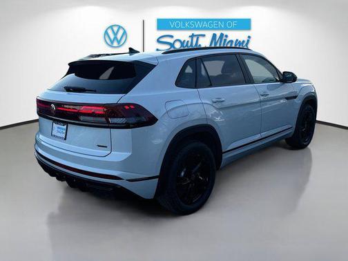 2026 Volkswagen Atlas Cross Sport 2.0T SEL