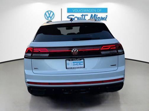 2026 Volkswagen Atlas Cross Sport 2.0T SEL
