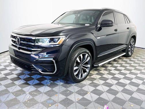 2022 Volkswagen Atlas Cross Sport 3.6L V6 SEL Premium R-Line