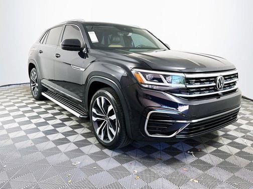 2022 Volkswagen Atlas Cross Sport 3.6L V6 SEL Premium R-Line