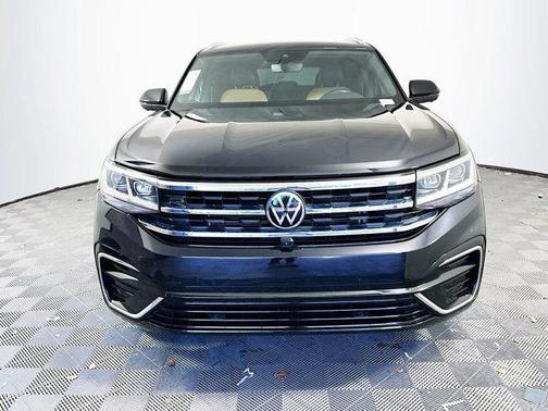 2022 Volkswagen Atlas Cross Sport 3.6L V6 SEL Premium R-Line
