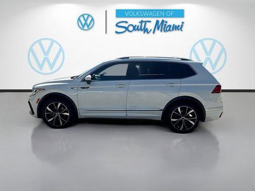 2022 Volkswagen Tiguan 2.0T SEL R-Line 4MOTION