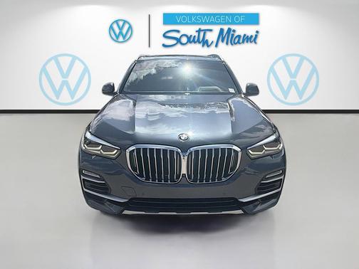 Arctic Gray Metallic 2020 BMW X5 sDrive40i