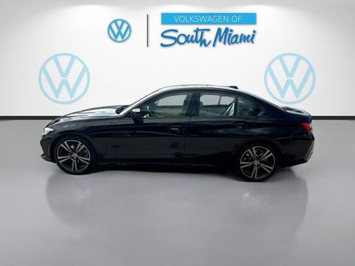 Jet Black 2023 BMW 330 330i