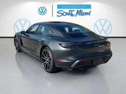 2023 Porsche Taycan Base