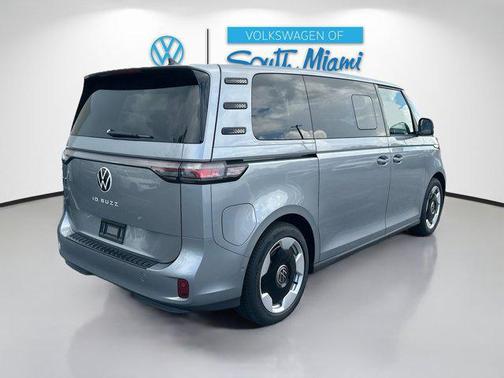 2025 Volkswagen ID. Buzz Pro S