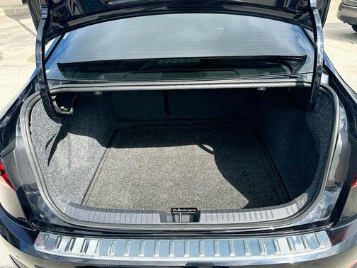 2019 Volkswagen Jetta 1.4T R-Line