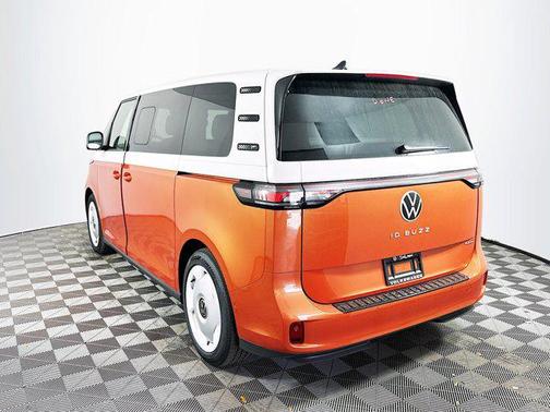 2025 Volkswagen ID. Buzz 1st Edition with 4MOTION