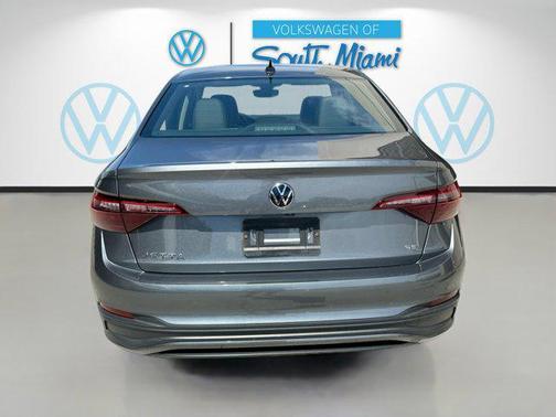 2022 Volkswagen Jetta 1.5T SE