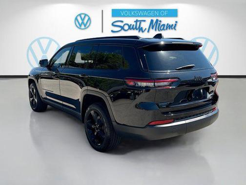 Diamond Black Crystal Pearlcoat 2025 Jeep Grand Cherokee L Limited