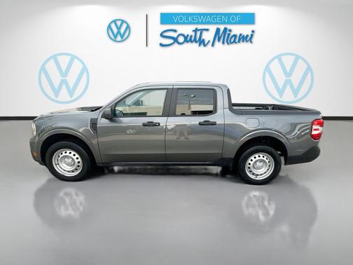 Carbonized Gray Metallic 2023 Ford Maverick XL