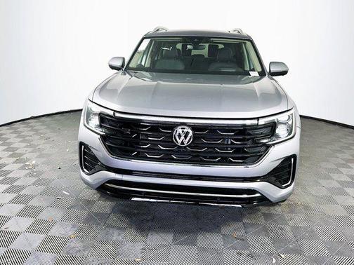 2025 Volkswagen Atlas 2.0T SEL Premium R-Line 4MOTION