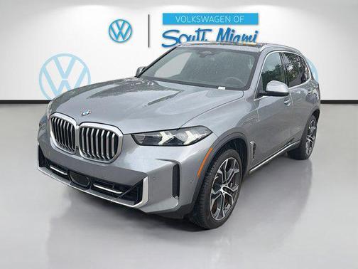 Skyscraper Grey Metallic 2024 BMW X5 sDrive40i