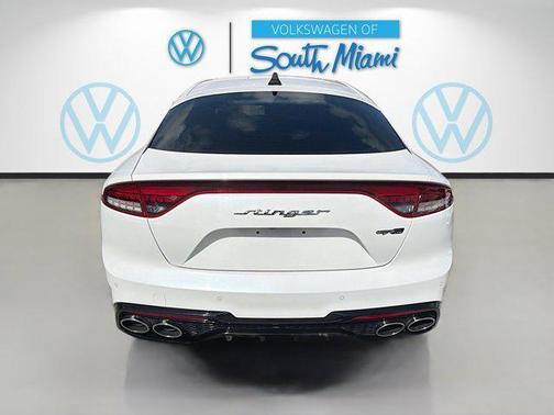 Snow White Pearl 2022 Kia Stinger GT-Line
