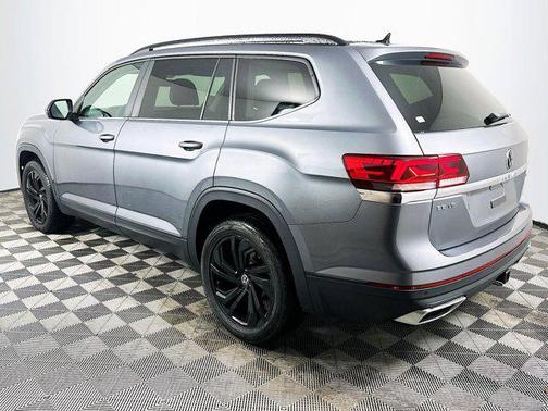 2022 Volkswagen Atlas 3.6L SE w/Technology