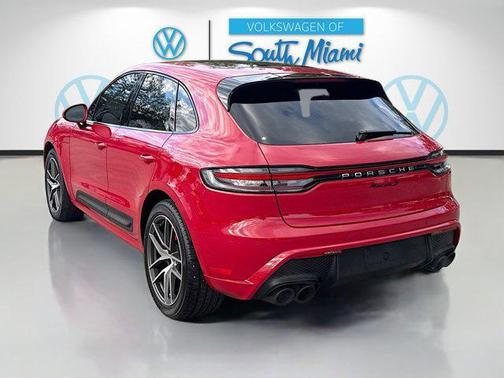 2023 Porsche Macan S