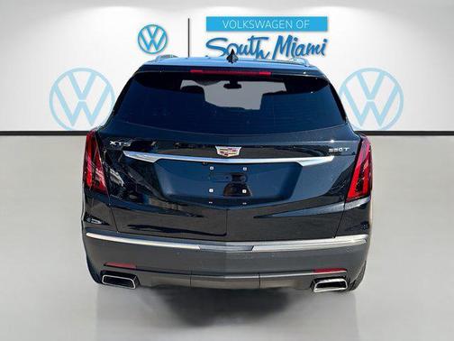 2023 Cadillac XT5 Luxury