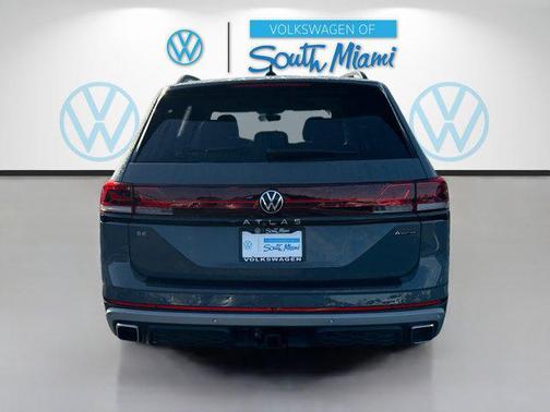 2026 Volkswagen Atlas 2.0T Peak Edition