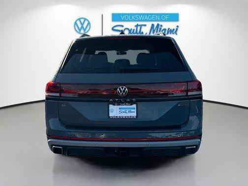 2026 Volkswagen Atlas 2.0T Peak Edition