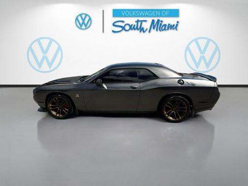 2016 Dodge Challenger R/T Scat Pack