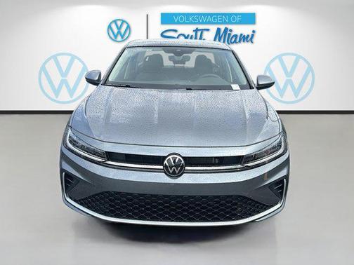 Platinum 2026 Volkswagen Jetta 1.4T SE