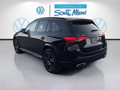 2023 Mercedes-Benz GLC 300 Base