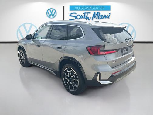 Space Silver Metallic 2025 BMW X1 xDrive28i