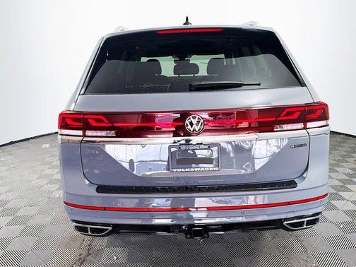 2025 Volkswagen Atlas 2.0T SEL Premium R-Line 4MOTION