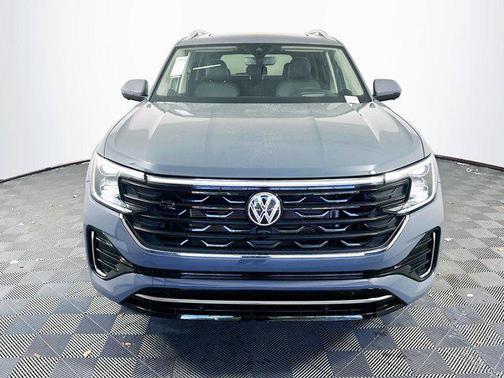 2025 Volkswagen Atlas 2.0T SEL Premium R-Line 4MOTION